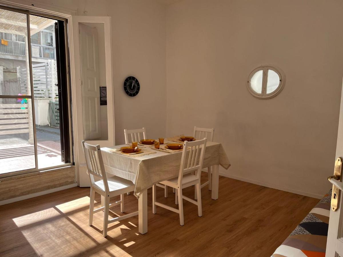 Casa In Centro Con Terrazzo Apartment บารี ภายนอก รูปภาพ