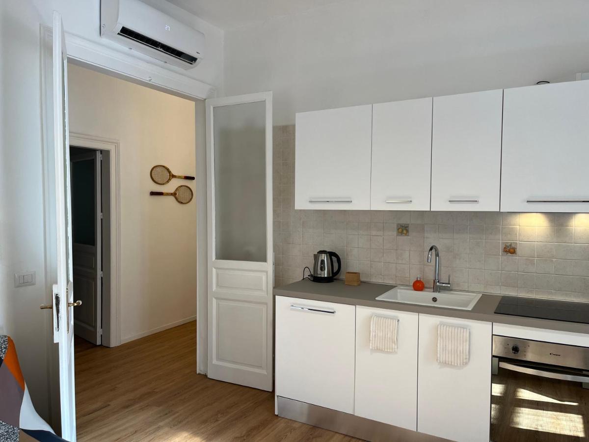 Casa In Centro Con Terrazzo Apartment บารี ภายนอก รูปภาพ